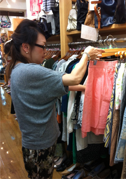 山本店長