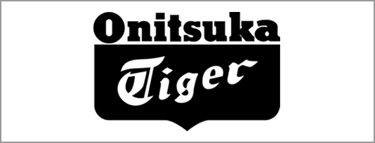 オニツカタイガー スニーカー